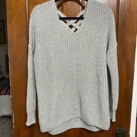 Sweaters - Gray Knitted Sweater